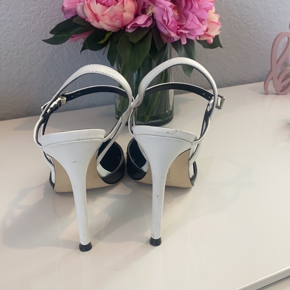 Black and White Heels - Picture 3 of 4